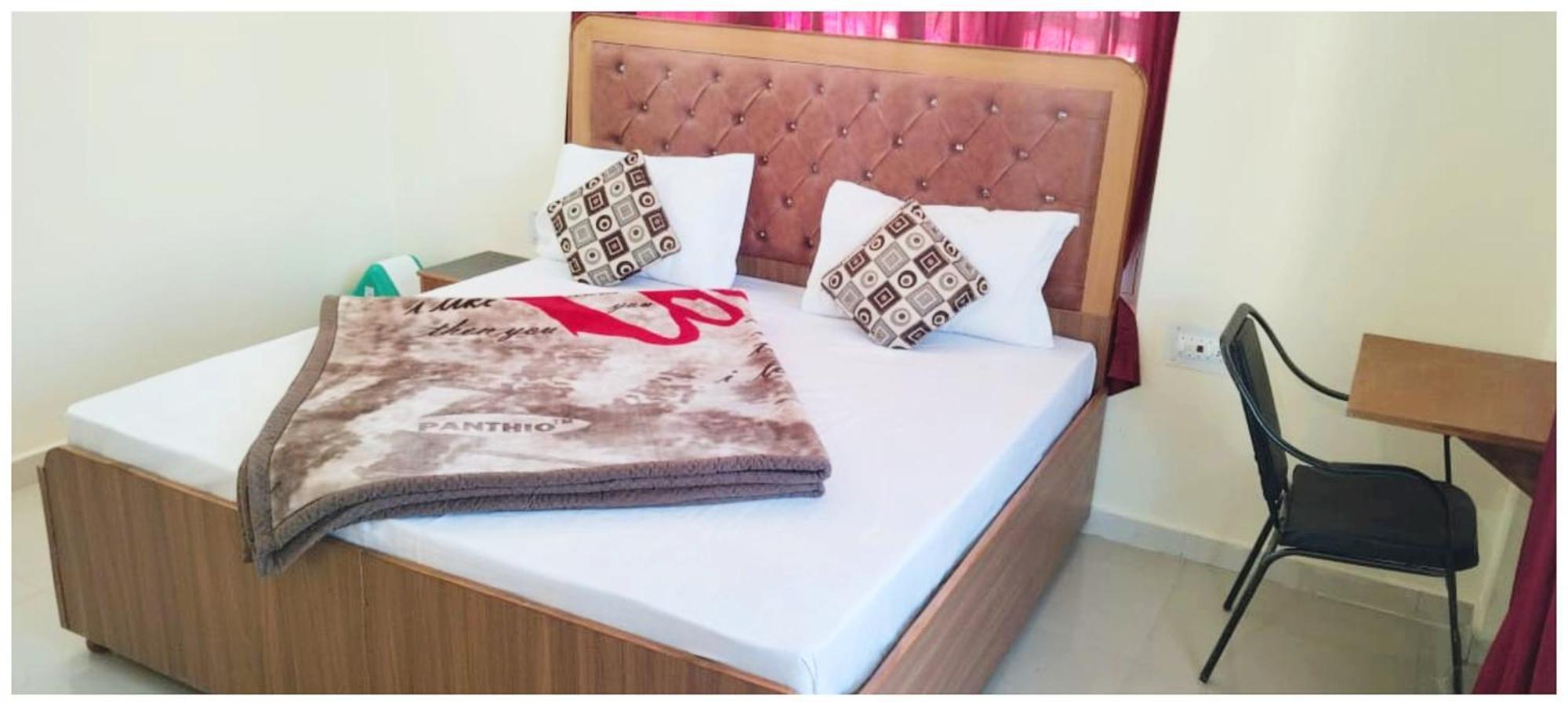Simla Hotel K R I S H N A B - B Near Mall Road And Temple Екстер'єр фото